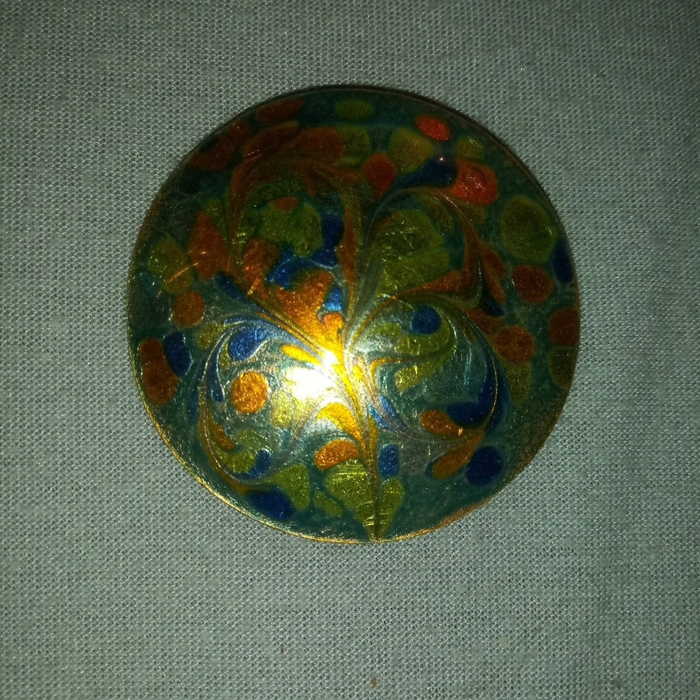 Gorgeous broach